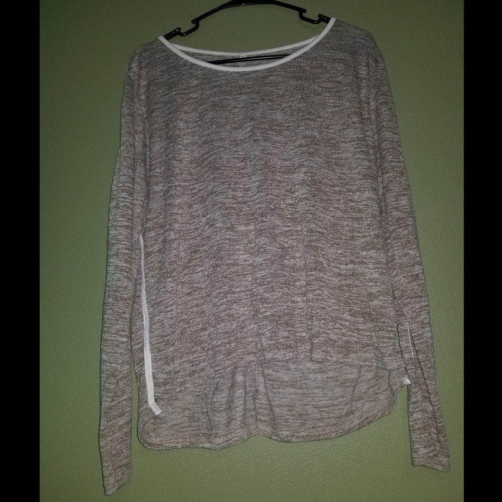 《Long sleeve shirt》